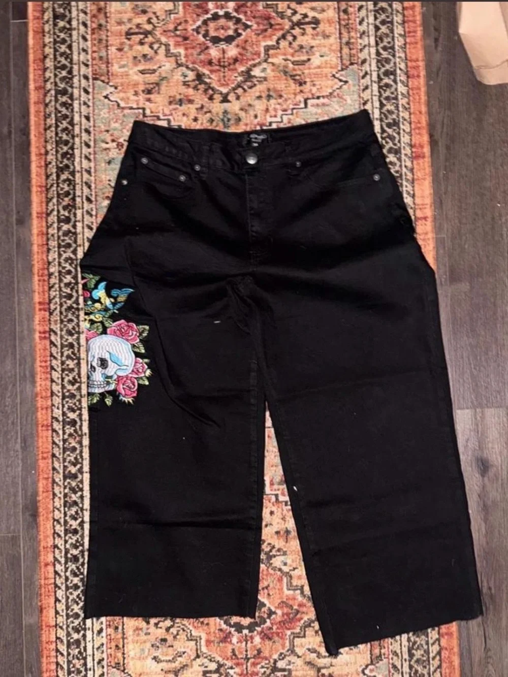 Ed Hardy Black Capri Pants with Embroidered Rose